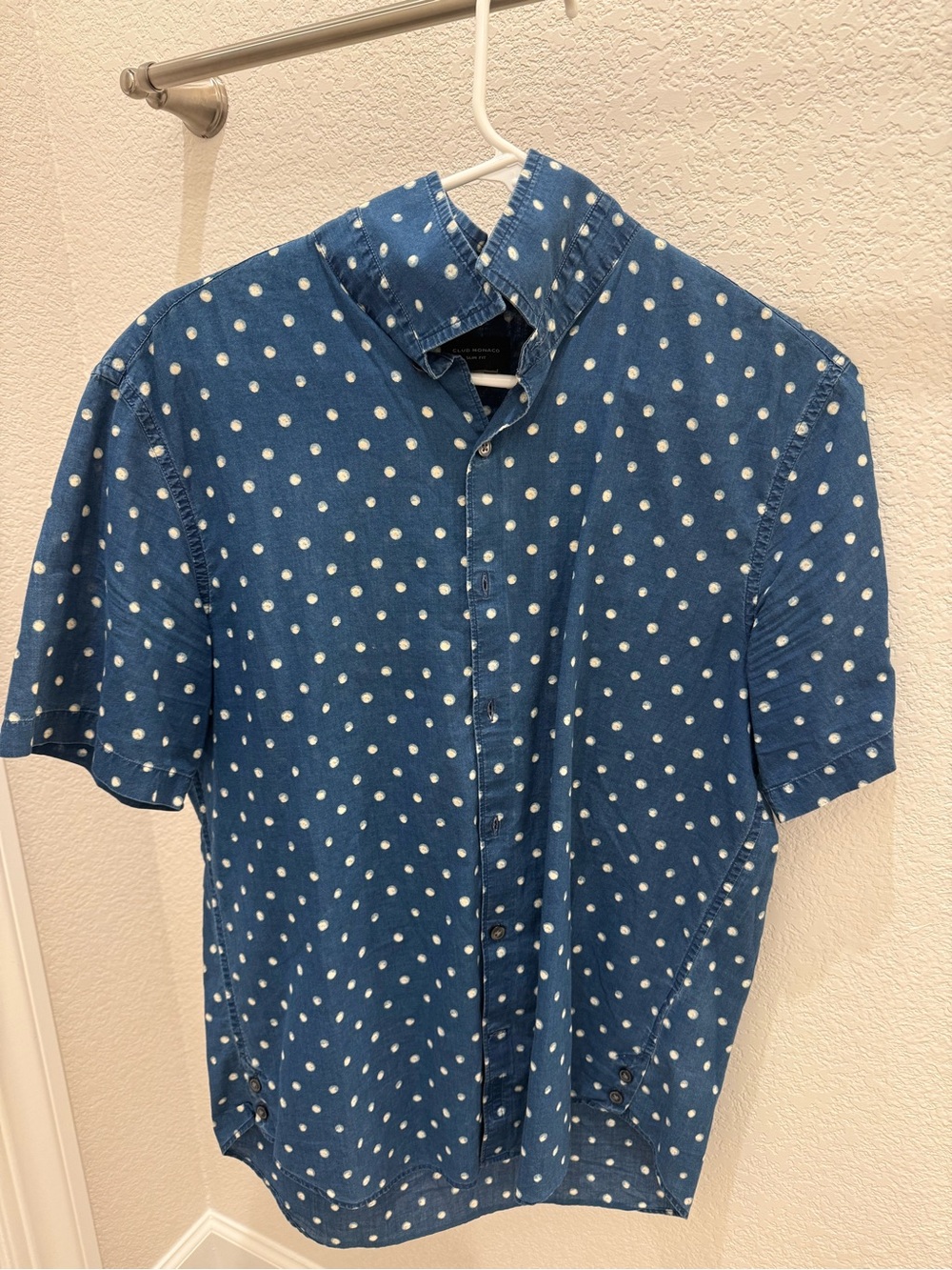 Club Monaco Blue Short-Sleeve Polka Dot Button-Down Shirt